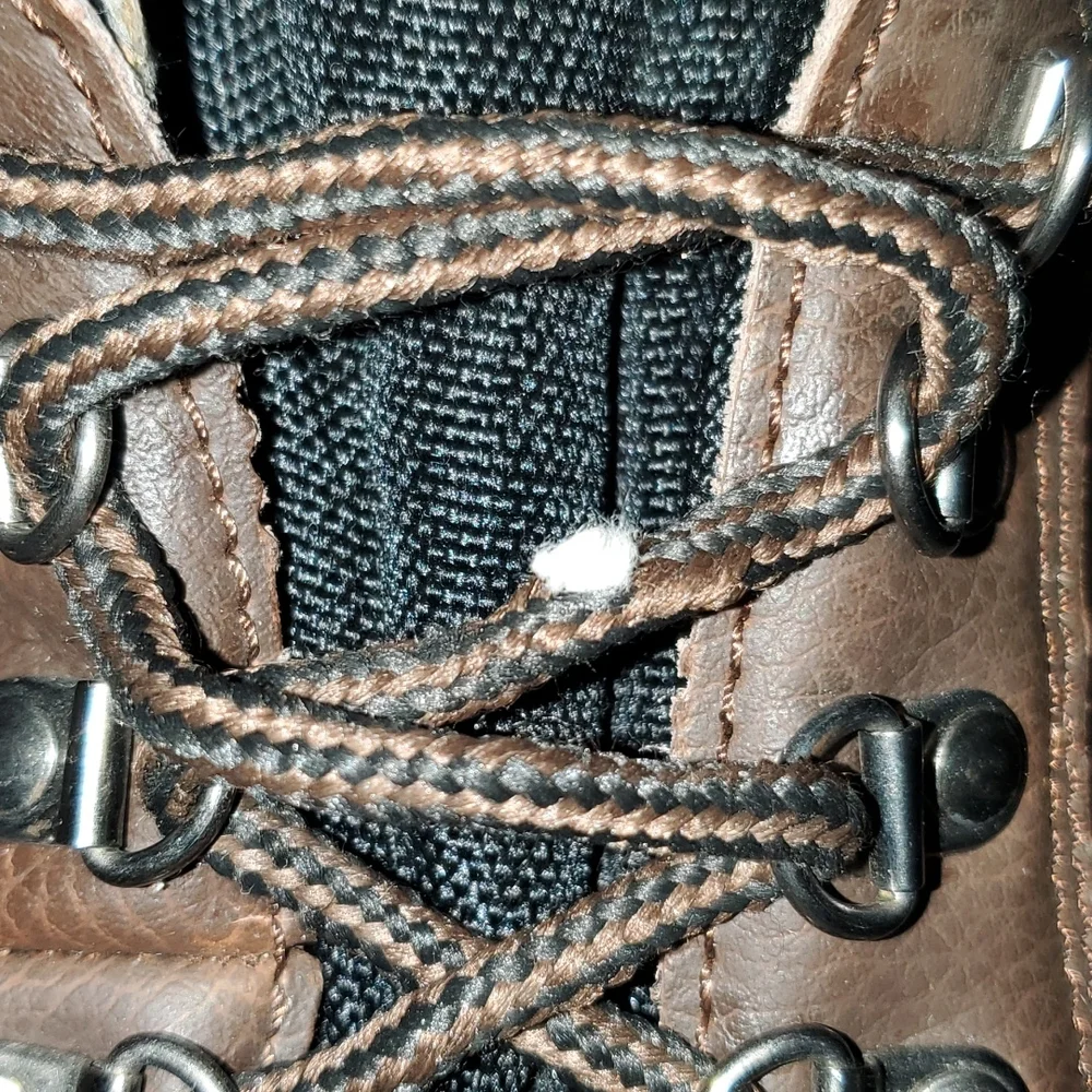 Boots - Picture 10 of 10